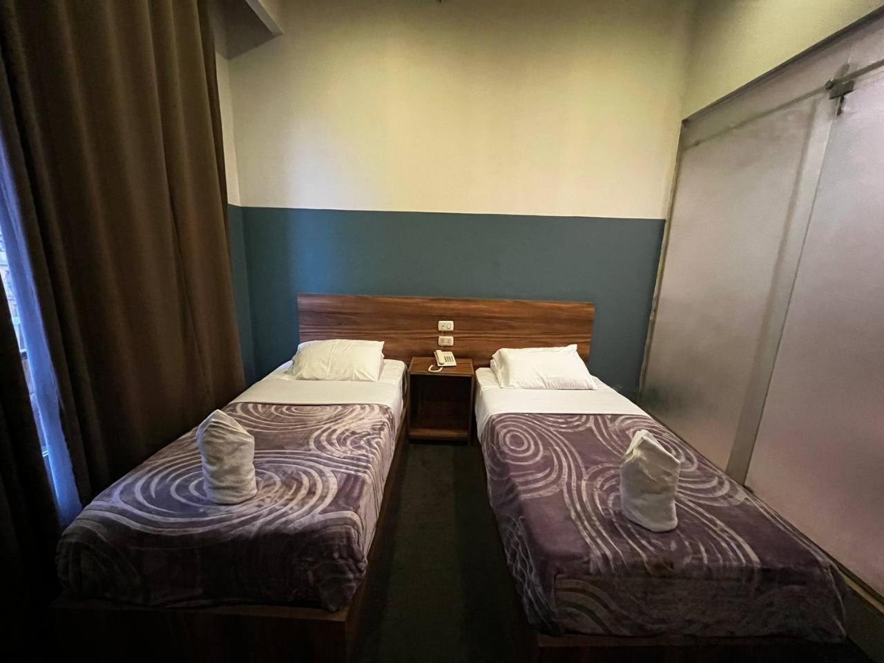 Nitocrisse Hotel